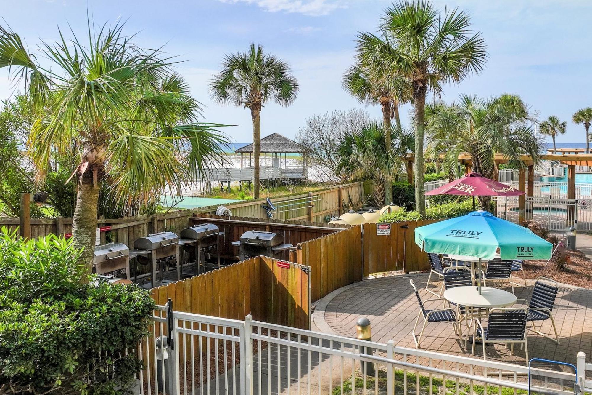 Pelican Beach Resort By Panhandle Getaways Destin Luaran gambar